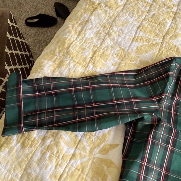 Beautiful tartan 3/4 sleeve button down shirt with gold thread XL EUC HOLIDAY - Picture 13 of 16
